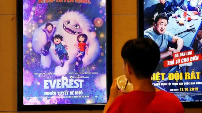 《雪人奇缘》展示了中国南海九段线，而遭越南下令停止放映。