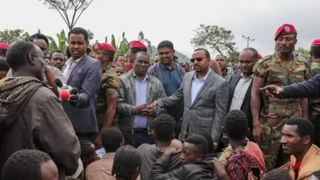 Ministirri muummee yeroo buqqaatota daawwatanitti