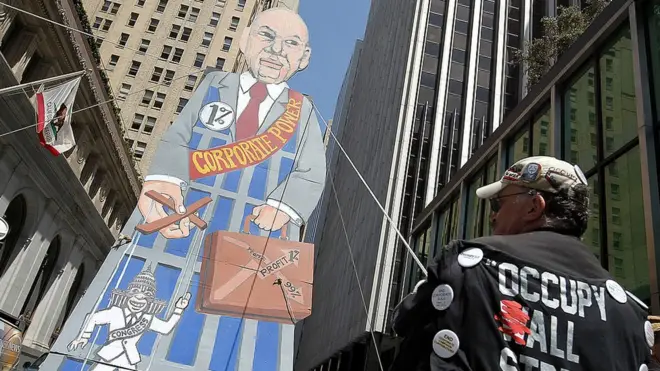 El rechazo a las grandes corporaciones alcanzó niveles muy elevados tras la crisis financiera de 2008.