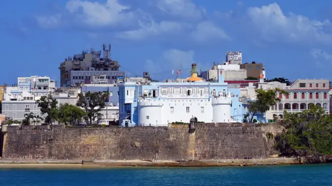 La Fortaleza es la residencia oficial del gobernador de Puerto Rico.