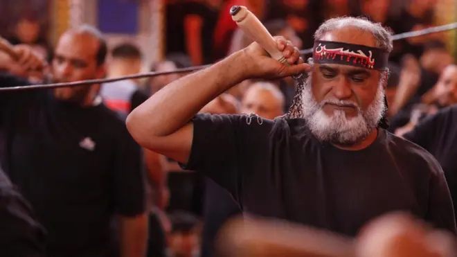 Oday u dabbaldagaya xuska Arbaciin ee Imaam Xuseen