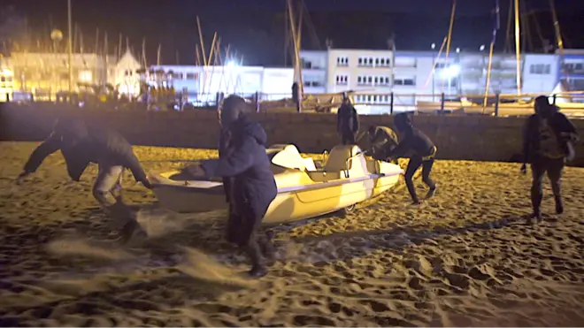 Calais Sudanese migrant thumb