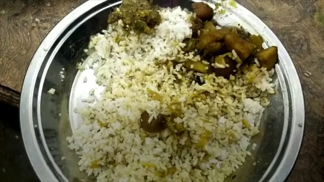 आइसोलेशनको खाना