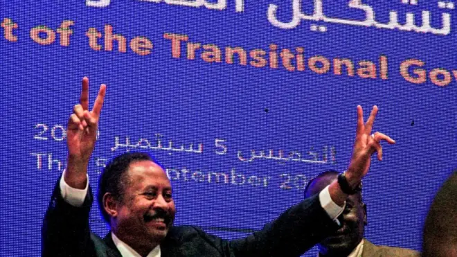 رئيس الوزراء، عبدالله حمدوك "الحكومة تمثل حقبة جديدة في تاريخ السودان".