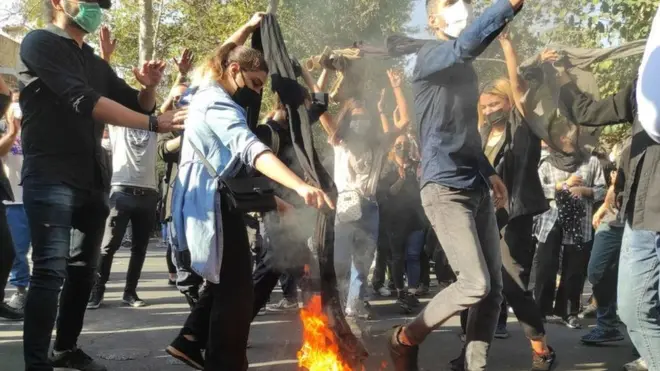 Protests in Tehran on 1 October