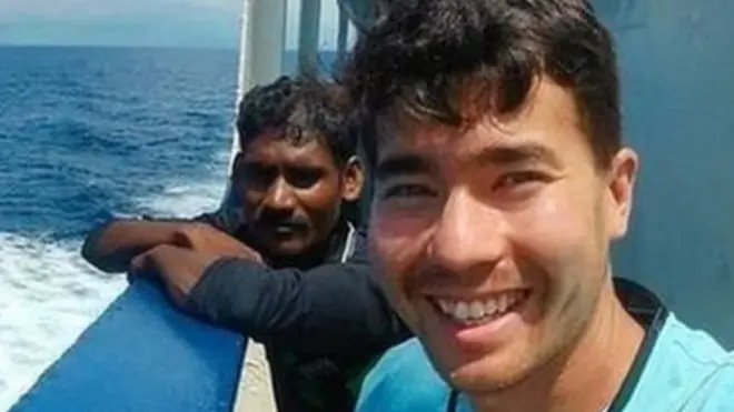 जॉन एलिन शाओ ने 21 अक्टूबर को यह तस्वीर अपने इंस्टाग्राम अकाउंट पर शेयर की थी और लिखा था कि वे सेंटिनेल जा रहे हैं