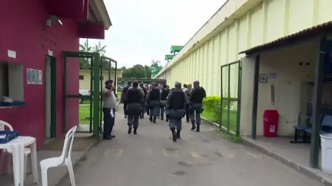 لږ تر لږه ۵۷ بندیان د برازیل په یوه زندان کې وژل شوي دي.