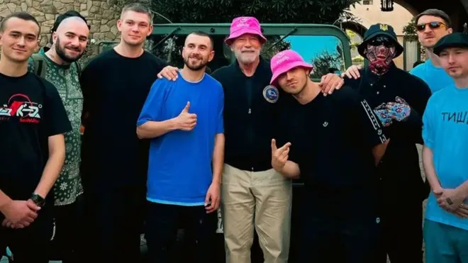Влітку Kalush Orchestra опублікували фото з Арнольдом Шварценеггером