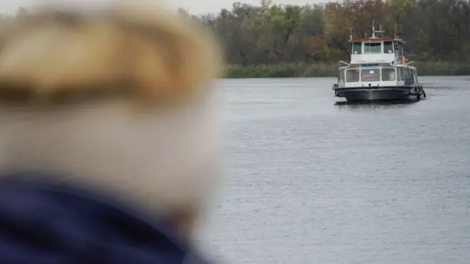 Росія проводить "примусову евакуацію" жителів Херсону