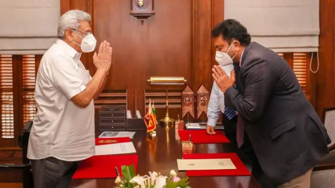 අද්මිරාල් වසන්ත කරන්නාගොඩ