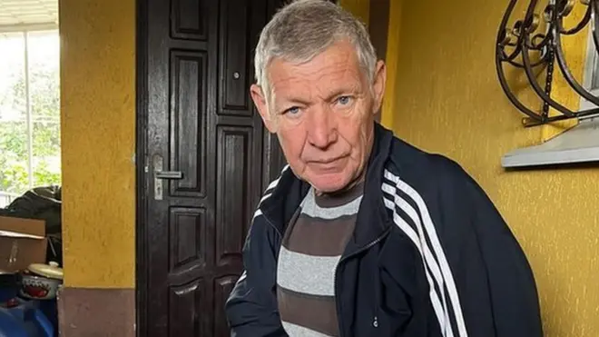 67-річний Михайла Івановича російські військові тримали 12 днів. Йому зламали руку, він чекає на операцію