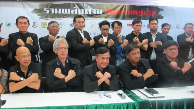 30 องค์กรสื่อฯ รวมพลังต้านร่าง พ.ร.บ.ควบคุมสื่อ