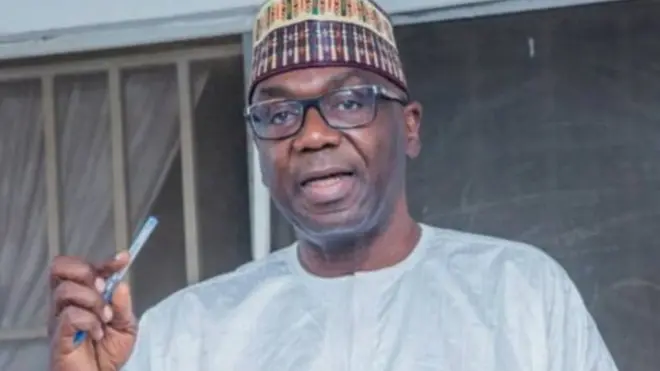 Laipẹ yi ni EFCC jú alága ìjọba ibílẹ̀ 16 si àhámọ́ lóríi ẹ̀sùn àjẹbánu ní Kwara