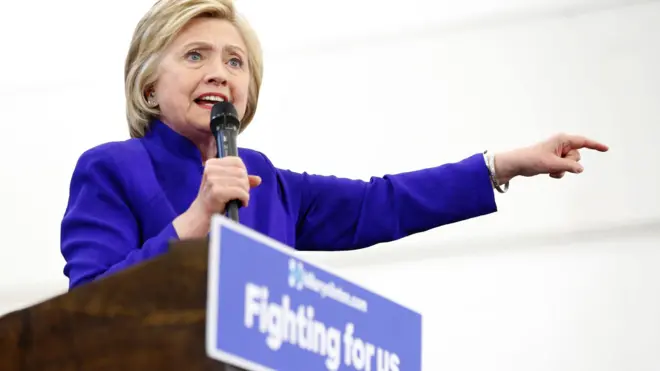 Hillary Clinton conseguiu númerobaixar central das apostasdelegados necessários para assegurar nomeação do Partido Democrata à disputa pela Presidência dos Estados Unidos