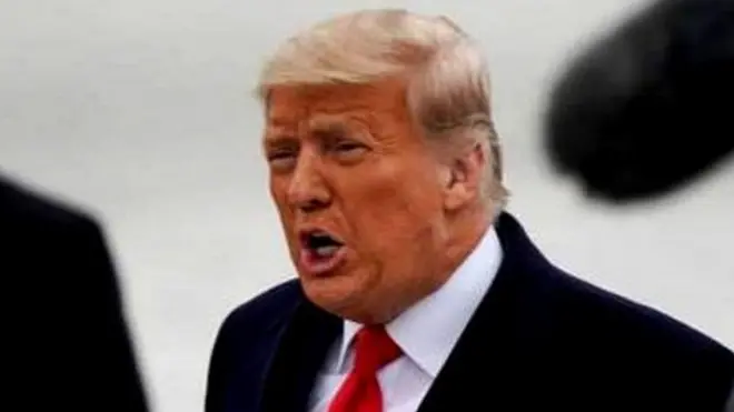 डोनाल्ड ट्रंप