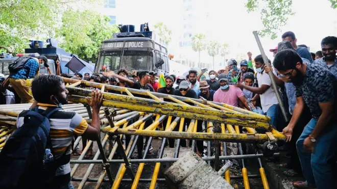 අගෝස්තු 9: අද මොකද වෙන්නේ?