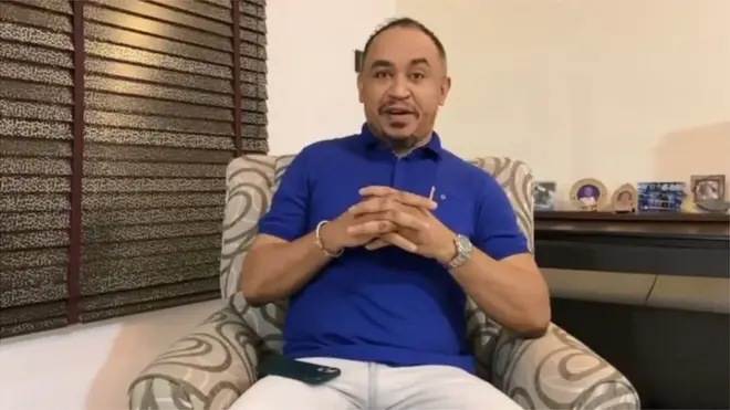 Gbajugbaja ni Daddy Freeze, paapaa fun bo ṣe ma n tako sisan idamẹwa fun awọn pasitọ