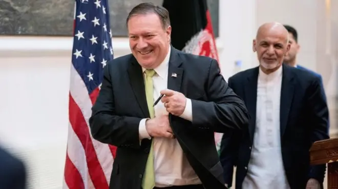 هفته پیش مایک پمپئو، وزیر خارجه ایالات متحده در سفرش به کابل گفته بود کشورش حاضر است در گفت‌وگوهای مستقیم صلح با طالبان شرکت کند.