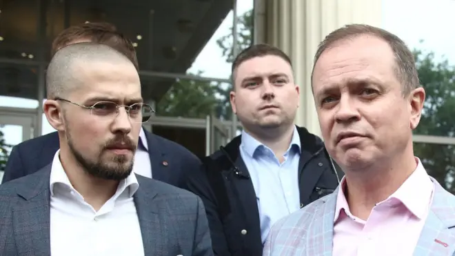 Защита Сафронова считает: что ФСБ пытается заставить их замолчать