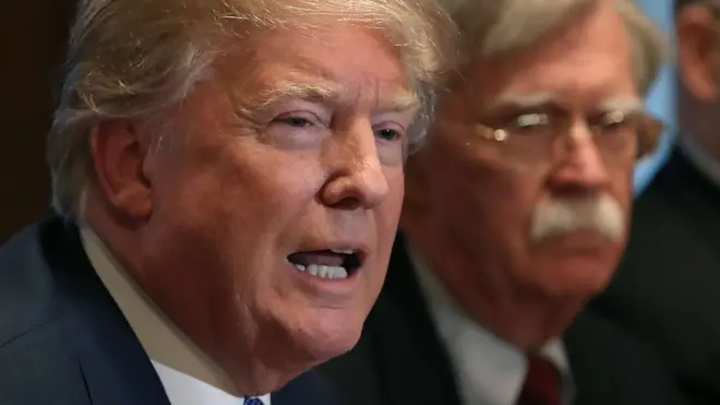 डोनल्ड ट्रंप