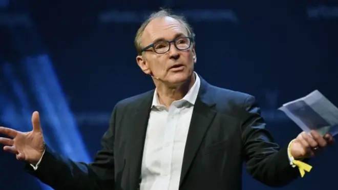 "වෙර්ල්ඩ් වෛඩ් වෙබ්" නිර්මාතෘවරයා වන සෙර් ටීම් බෙර්නර්ස් ලී