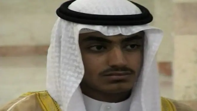 सीआईए को ओसामा बिन लादेन के एक कम्प्यूटर से जो चीज़ें मिली थीं उसमें एक वीडियो हमज़ा की शादी का भी था. ये तस्वीर उस वीडियो से लिया गया एख स्क्रीनशॉट है