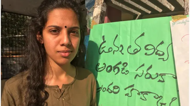 టిస్, విద్యార్థులు, స్కాలర్‌షిప్‌లు