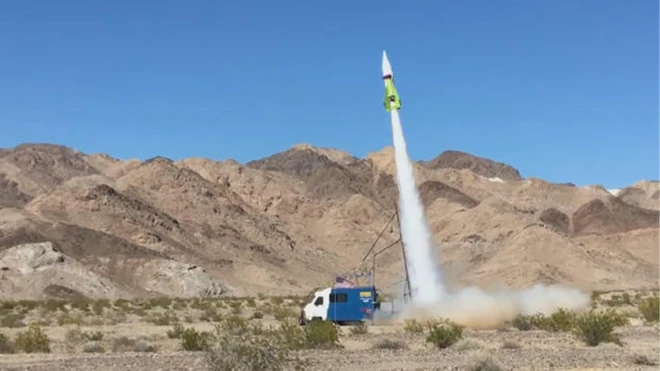 จรวดที่ขับดันด้วยพลังไอน้ำตกสู่พื้นดิน หลังทะยานขึ้นฟ้าไปได้เพียงไม่กี่วินาที