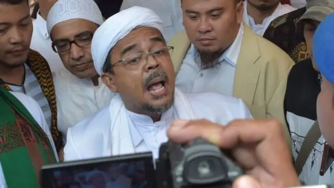 Rizieq Shihab terancam hukuman penjara karena kasus dugaan penodaan pancasila.