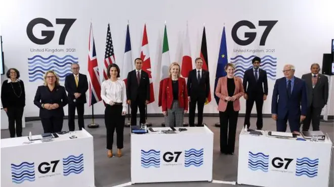 قمة مجموعة الدول السبع توجه تحذيراً لموسكو.