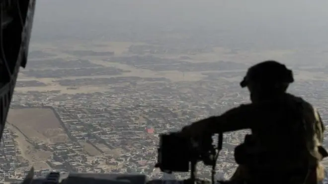 افغانستان میں باقی چند ہزار غیر ملکی فوجی بھی اب 20 سال بعد وہاں سے نکلنے کی تیاریوں میں ہیں