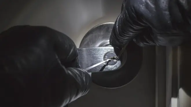 Anggota komplotan pencuri yang dibongkar di Jerman beranggotakan 500 orang yang kesemuanya memiliki hubungan darah atau perkawinan.