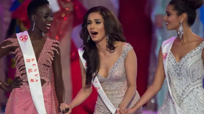 માનુષી છિલ્લરની તસવીર