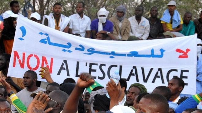 Des citoyens mauritaniens s'insurgent contre la pratique de l'esclavage dans leur pays
