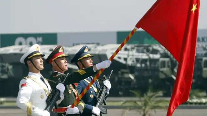 پاکستان ڈے پریڈ میں شریک چین کا فوجی دستہ