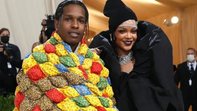 أساب روكي وريهانا