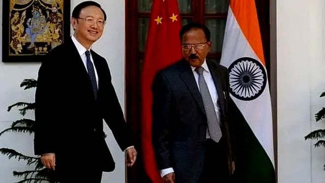 انڈین قومی سلامتی کے مشیر اجیت ڈوبھال نے اپنے چینی ہم منصب یانگ جئے شی سے ملاقات کی ہے