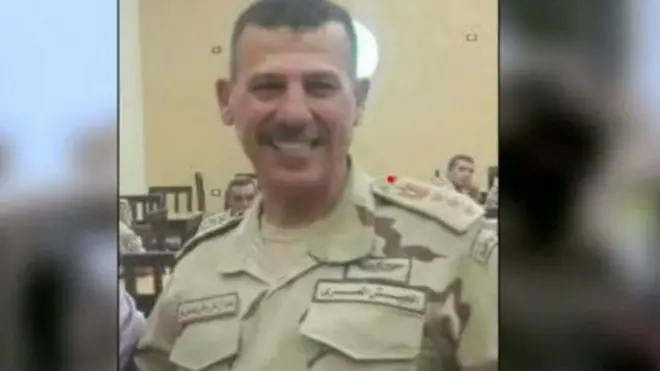 العميد الراحل عادل رجائي كان قائدا للفرقة التاسعة بالجيش المصري، بحسب مصادر أمنية