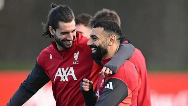 محمد صلاح امروز با لیورپول تمرین کرد اما به نظر میرسد که همراه با تیم به میلان سفر نخواهد کرد