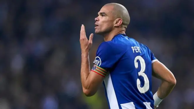 پپه همراه با رئال مادرید قهرمان لیگ قهرمانان اروپا شده است