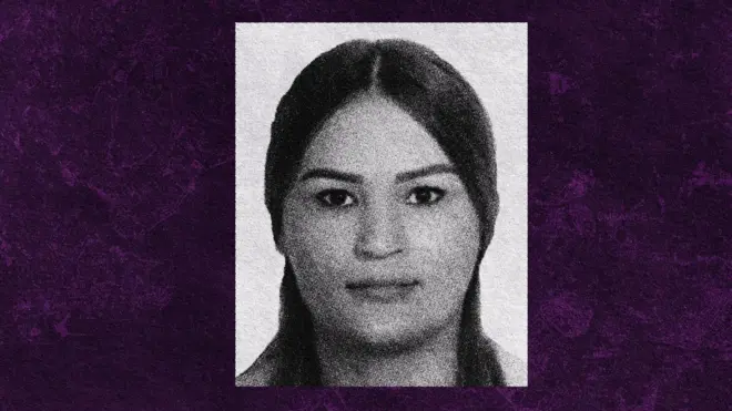 İstanbul'da öldürülen Özbekistan uyruklu Durdona Khakimova'nın siyah bir fon önünde yer alan vesikalık fotoğrafı.