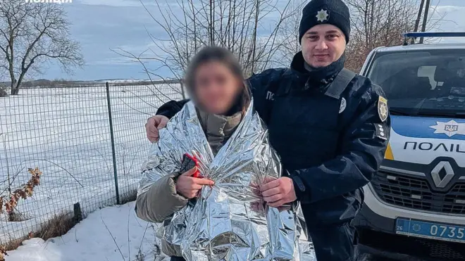 Дівчинка, яку викрав зловмисник, разом із поліцейським