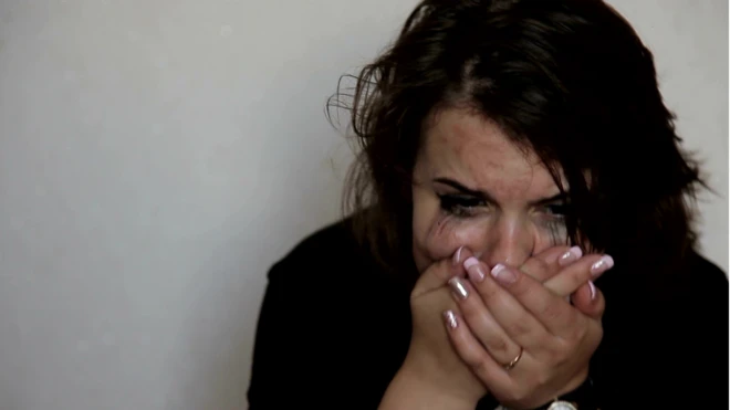 با اضطراب، خشم شدید و احساس گناه چه کنیم تا دچار فروپاشی روانی نشویم؟