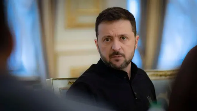 Зеленський зустрівся з українськими та іноземними медіа