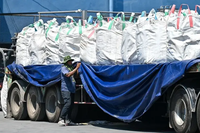 การขนย้ายกากแคดเมียมชุดแรกจาก จ.สมุทรสาคร เมื่อวันที่ 29 เม.ย.2567