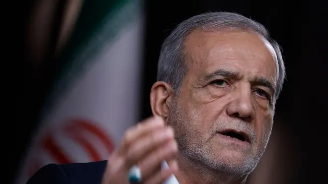 مسعود پزشکیان، رئیسجمهور ایران گفته است که دولت او«عامل ناترازیها نیست، وارث آنهاست»