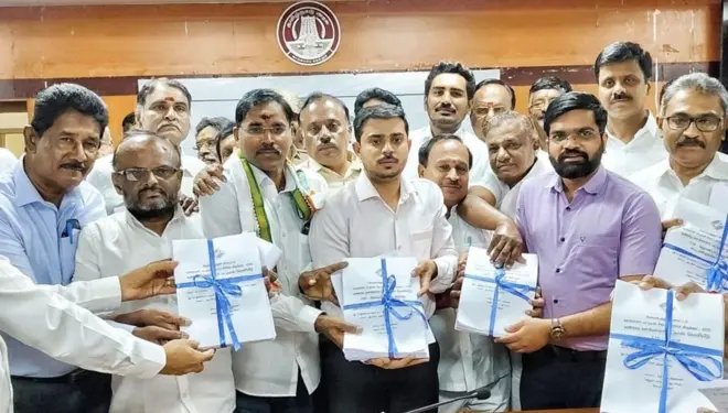 வரைவு வாக்காளர் பட்டியல்: பெயர் நீக்கப்பட்டவர்கள் என்ன செய்ய வேண்டும்?