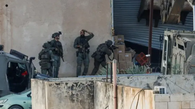 Israeli troops in Jenin