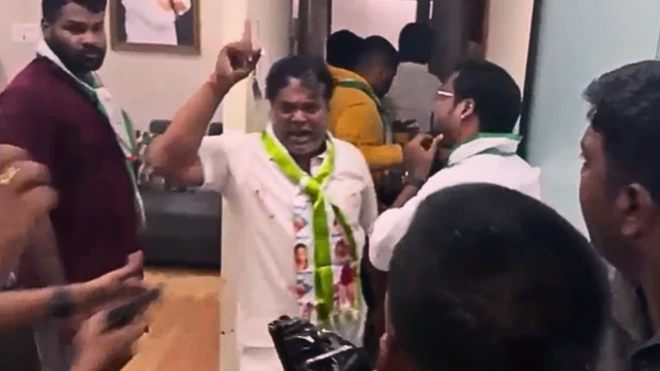 క్యూ న్యూస్ కార్యాలయం, దాడి