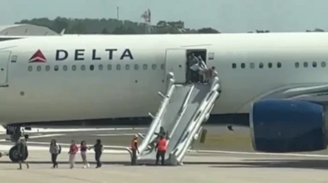 Эвакуация пассажиров